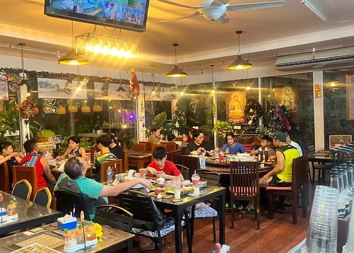 Pa Chalermchai Guest house